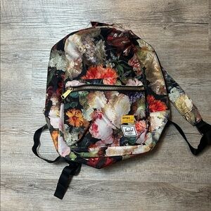Limited edition Herschel x Hoffman backpack - moody floral